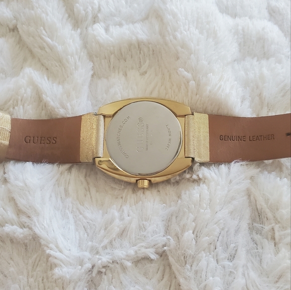 GUESS Gold Swarovski Crystal Watch - Picture 7 of 12